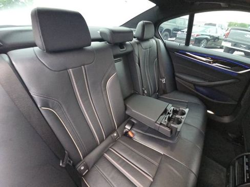 Used 2019 BMW 530i RWD image 13