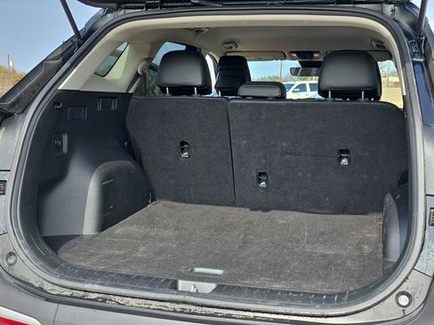 Used 2023 Kia Sportage EX image 21