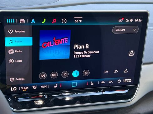 New 2025 Volkswagen ID.4 Pro image 18