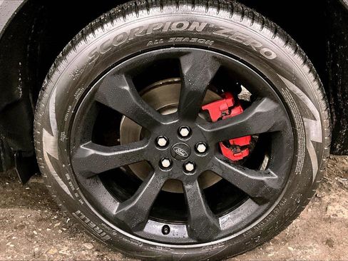 Used 2020 Ford Explorer ST w/ ST Street Pack image 9