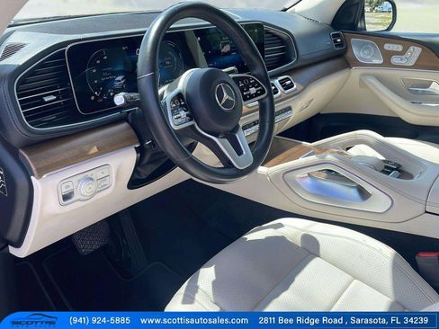 Used 2021 Mercedes-Benz GLS 450 4MATIC image 17