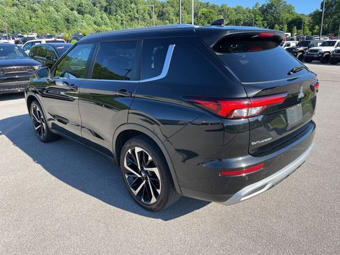 Used 2022 Mitsubishi Outlander SE FWD image 4
