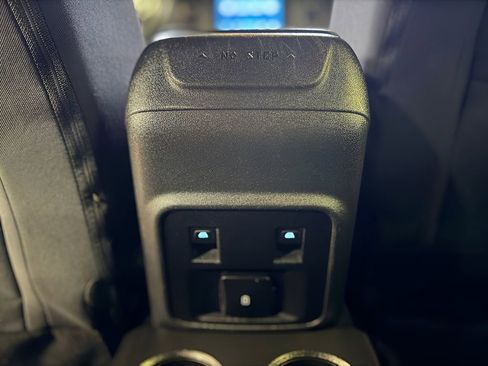 Used 2023 Ford Bronco Big Bend image 12