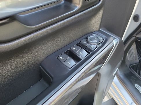 Used 2020 Chevrolet Silverado 1500 LTZ w/ LTZ Plus Package image 23