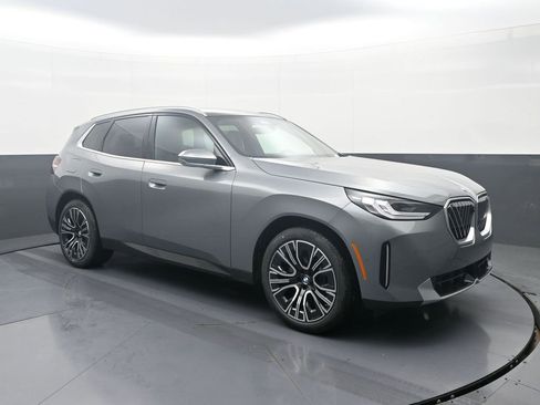 New 2026 BMW X3 xDrive30 w/ Premium Package AWD/4WD image 3