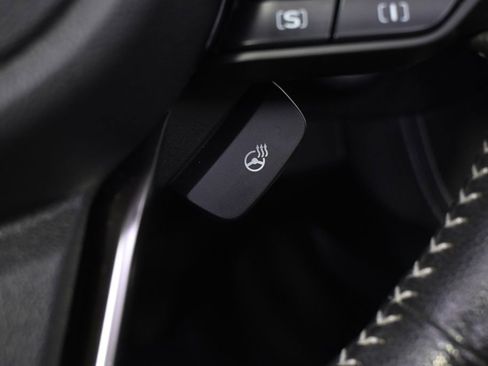 Used 2020 Subaru Forester Limited w/ Popular Package #3 image 38