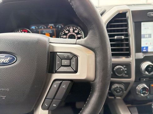 Used 2018 Ford F150 Lariat w/ Equipment Group 502A Luxury image 18