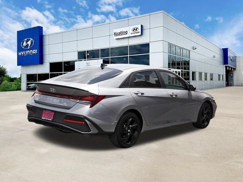 Certified 2026 Hyundai Elantra Sport w/ Cargo Package FWD image 5