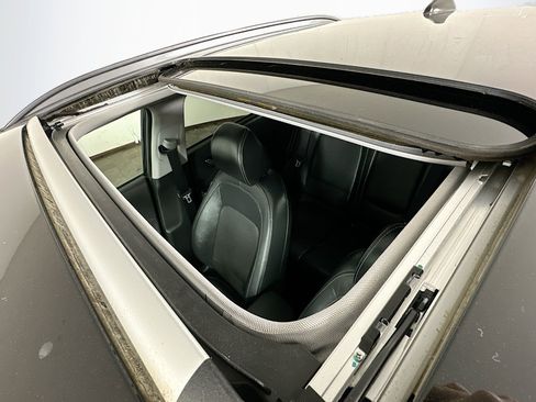 Used 2021 Hyundai Kona Ultimate image 22