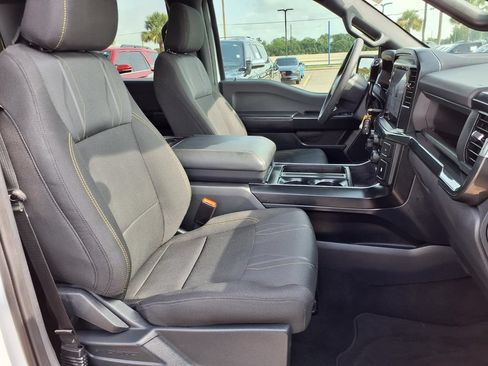 Used 2025 Ford F150 STX w/ Equipment Group 200A RWD image 27
