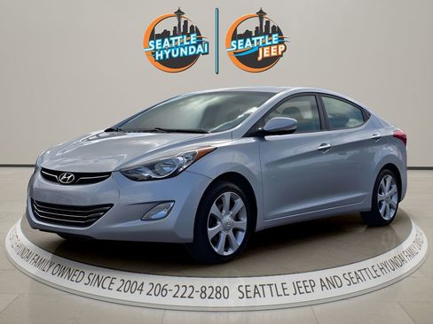 Used 2011 Hyundai Elantra Limited FWD image 1