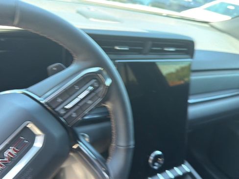 Used 2026 GMC Terrain AT4 w/ Technology Package II AWD/4WD image 14