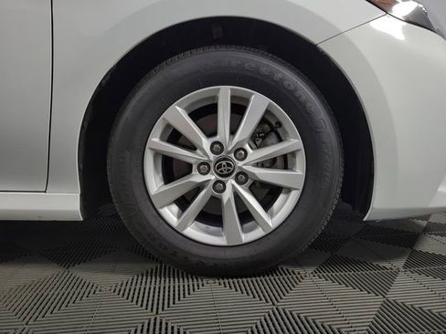 Used 2025 Toyota Camry LE FWD image 11