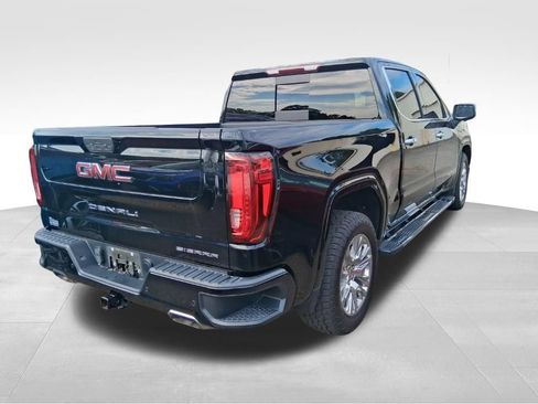 Used 2021 GMC Sierra 1500 Denali w/ Driver Alert Package II AWD/4WD image 4