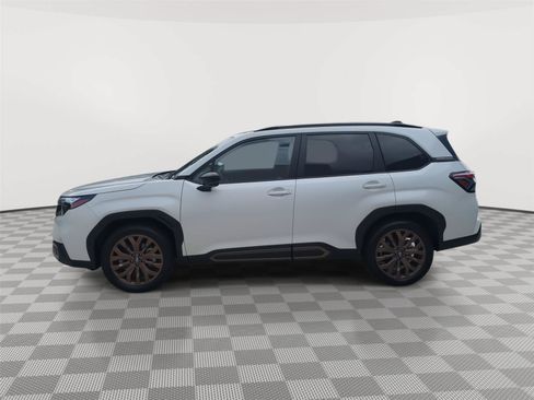 Used 2025 Subaru Forester Sport w/ Popular Package #2 AWD/4WD image 2