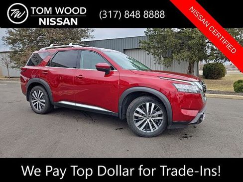 Certified 2022 Nissan Pathfinder Platinum w/ Lighting Package (N92) image 1