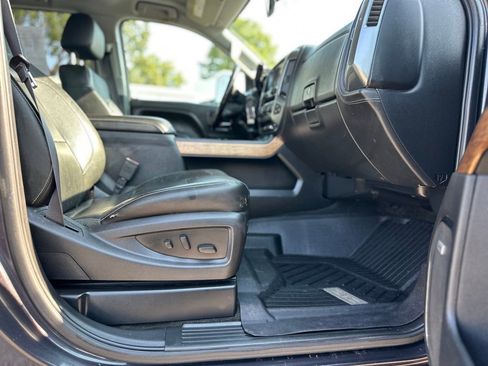 Used 2015 Chevrolet Silverado 3500 LTZ w/ Duramax Plus Package image 21