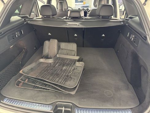 Certified 2025 Mercedes-Benz GLC 300 4MATIC image 26