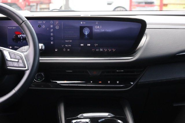 Used 2024 Buick Envision Preferred AWD/4WD image 24
