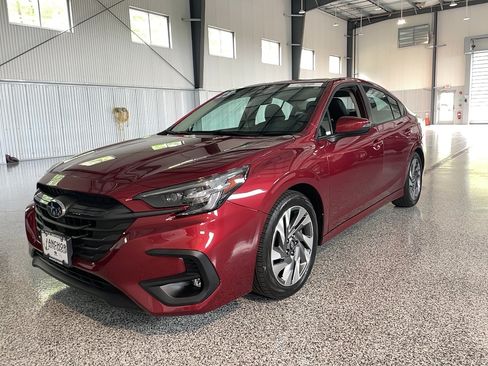 Used 2023 Subaru Legacy Limited AWD/4WD image 3
