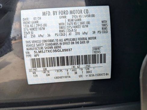 Used 2025 Lincoln Aviator Reserve w/ Equipment Group 201A image 25