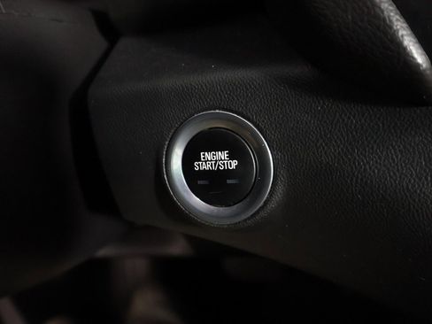 Used 2023 GMC Terrain SLT image 37