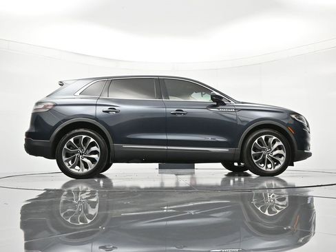 Used 2023 Lincoln Nautilus Reserve image 41