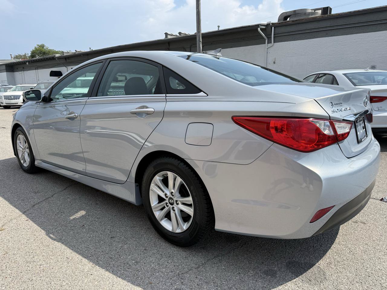 Used 2014 Hyundai Sonata GLS w/ Popular Equipment Group 2 FWD image 5