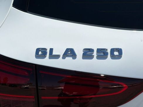 Certified 2026 Mercedes-Benz GLA 250 image 36