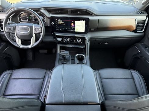 Used 2024 GMC Sierra 1500 Denali w/ Denali Reserve Package AWD/4WD image 10