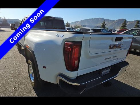 Used 2021 GMC Sierra 3500 SLT w/ SLT Convenience Package AWD/4WD image 7