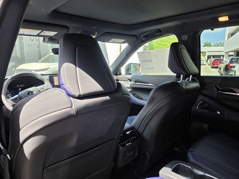 New 2026 INFINITI QX60 Sport w/ Dark Cargo Package AWD/4WD image 13