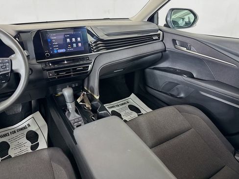 Used 2025 Toyota Camry LE image 22