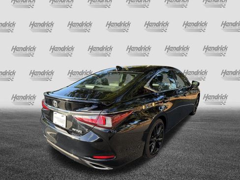 Used 2023 Lexus ES 350 F Sport w/ Accessory Package (Z2) FWD image 9