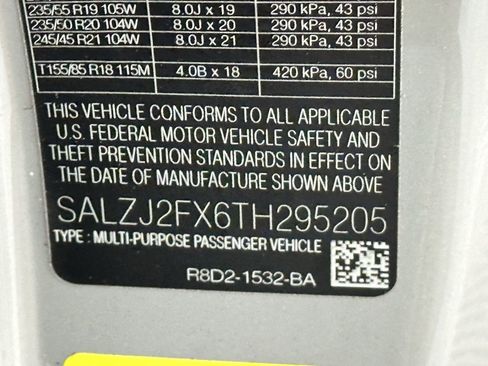 New 2026 Land Rover Range Rover Evoque S image 17