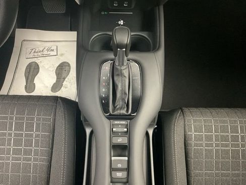 New 2026 Honda HR-V LX image 19