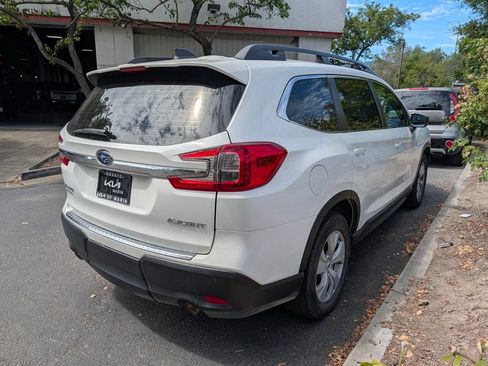 Used 2023 Subaru Ascent 8-Passenger AWD/4WD image 5