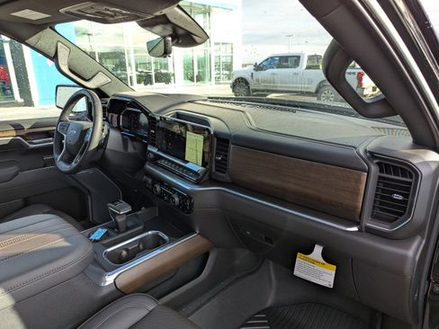 New 2026 Chevrolet Silverado 1500 High Country w/ Midnight Edition image 45