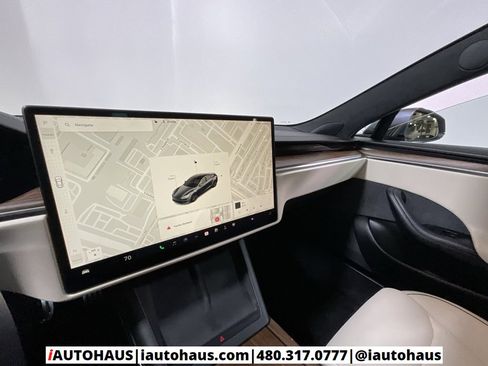 Used 2021 Tesla Model S Plaid image 29