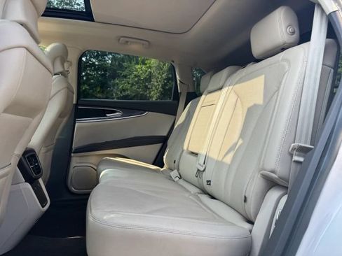 Used 2017 Lincoln MKX Reserve w/ Lincoln MKX Climate Package AWD/4WD image 20