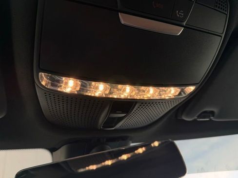 Used 2021 Mercedes-Benz C 300 Sedan image 28