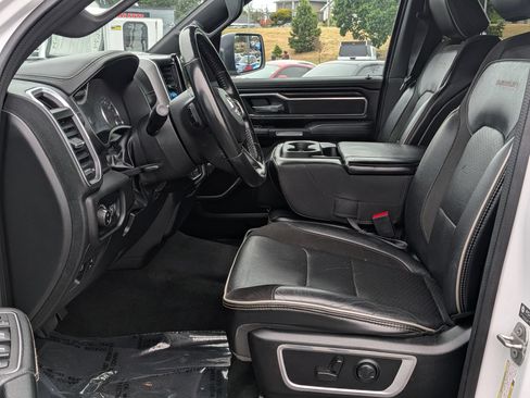 Used 2023 RAM 1500 Laramie AWD/4WD image 6