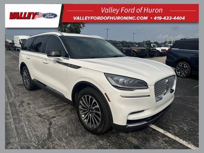 Used 2023 Lincoln Aviator AWD w/ Premium Package