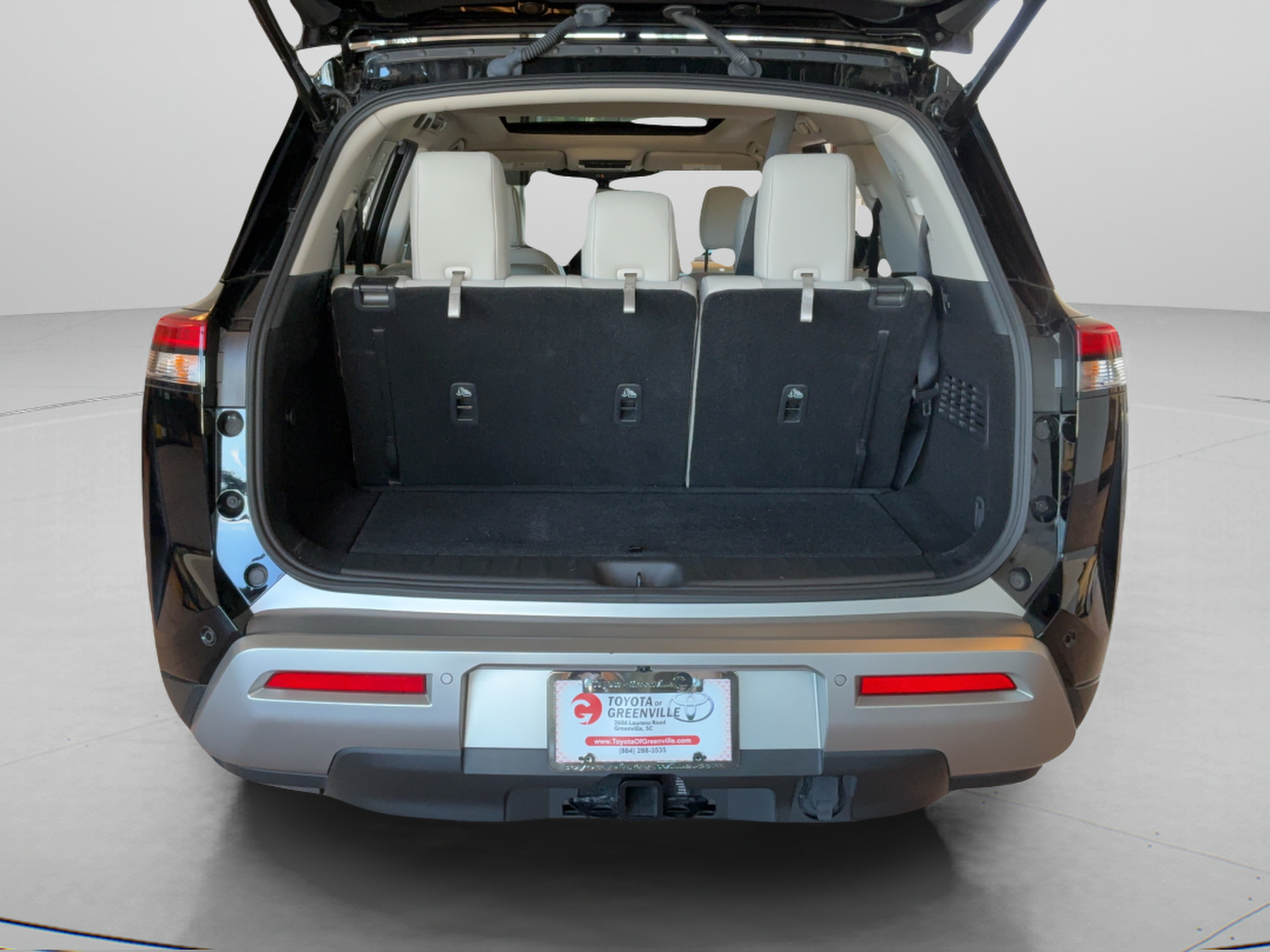 Used 2024 Nissan Pathfinder SL w/ SL Premium Package FWD image 39