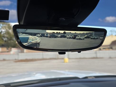 Used 2025 GMC Sierra 2500 AT4X image 27