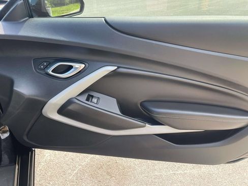 Used 2019 Chevrolet Camaro LT RWD image 25