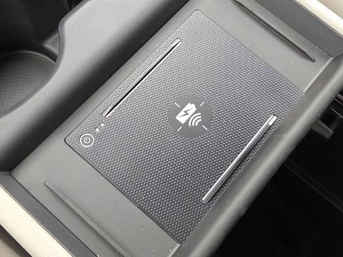 New 2026 Honda Odyssey Touring image 9