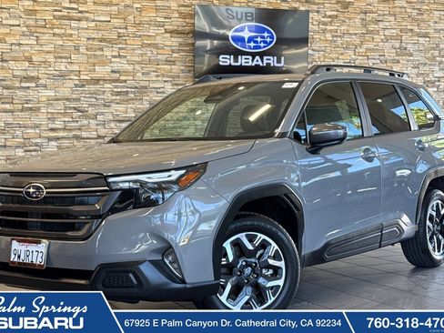 Certified 2025 Subaru Forester Premium w/ Convenience Package #1 AWD/4WD image 1