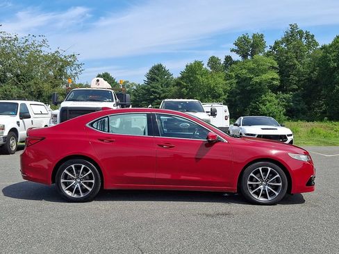 Used 2017 Acura TLX V6 w/ Technology Package FWD image 7