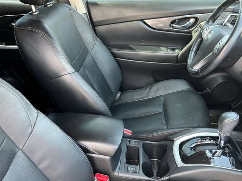Used 2016 Nissan Rogue SL FWD image 10